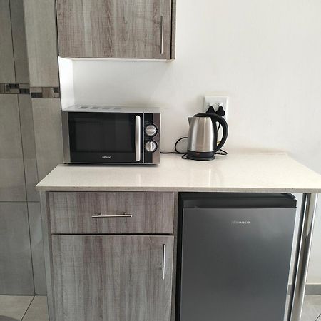 Sunrise Boutique Hotel Witbank Extérieur photo
