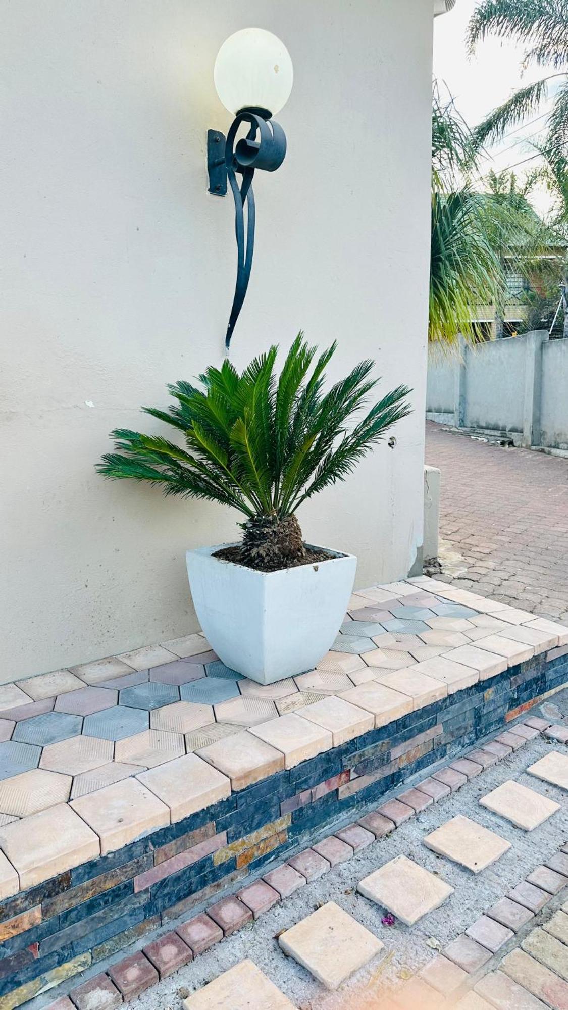 Sunrise Boutique Hotel Witbank Extérieur photo