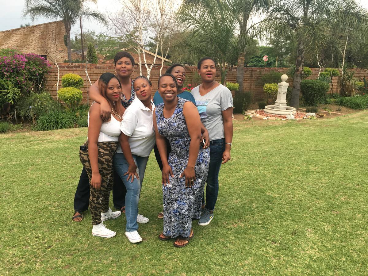 Sunrise Boutique Hotel Witbank Extérieur photo