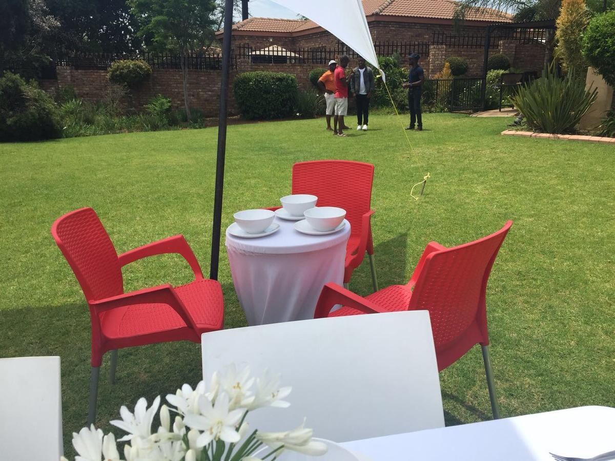 Sunrise Boutique Hotel Witbank Extérieur photo