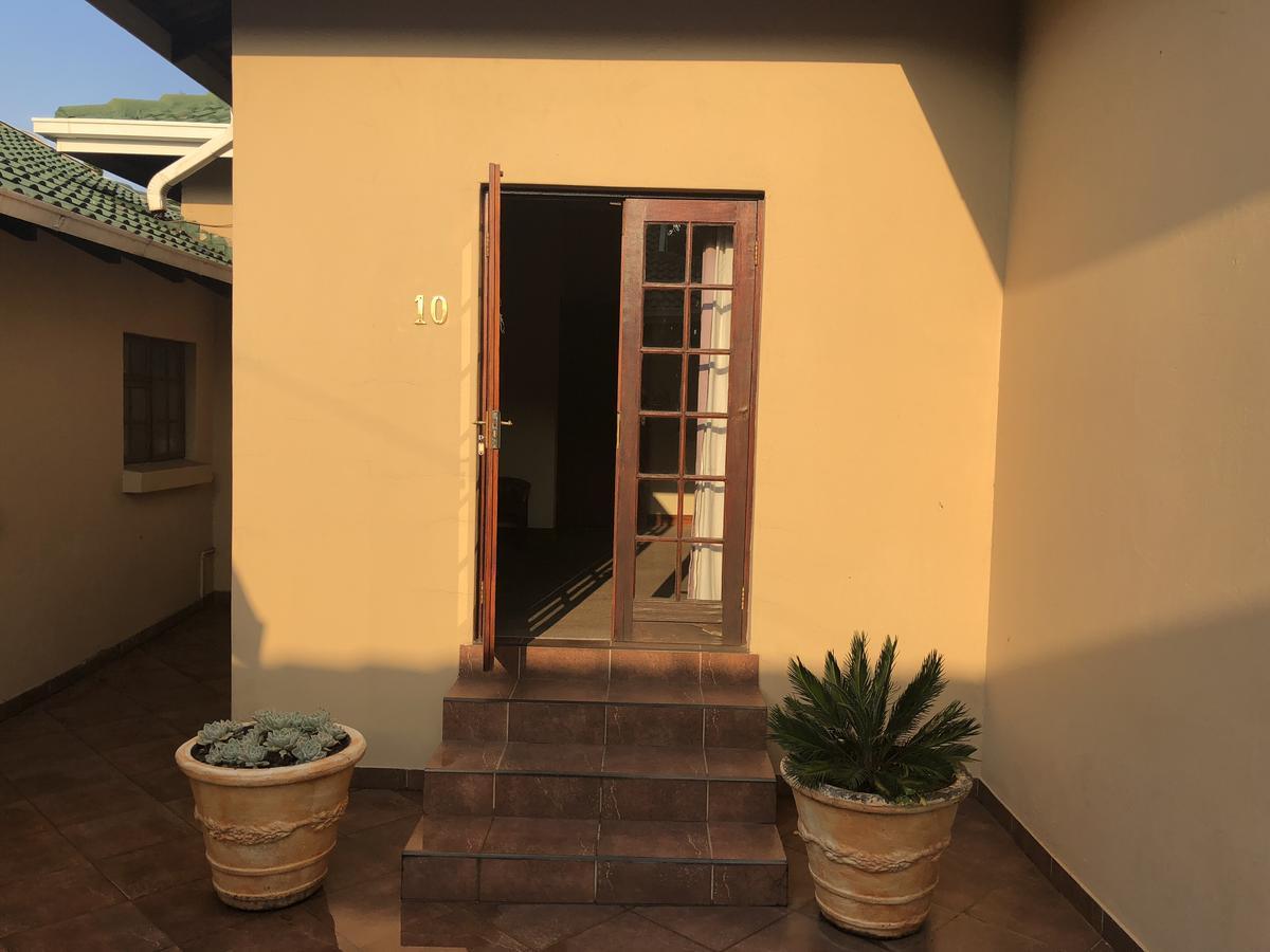 Sunrise Boutique Hotel Witbank Extérieur photo