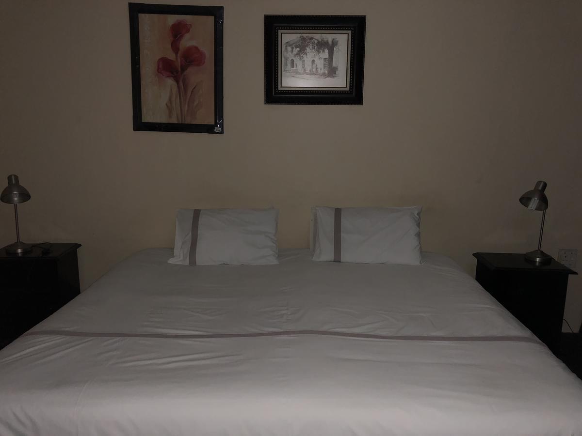 Sunrise Boutique Hotel Witbank Extérieur photo