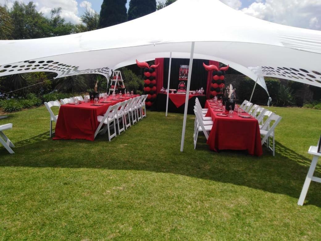 Sunrise Boutique Hotel Witbank Extérieur photo